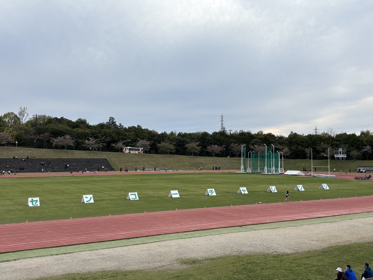 Rits_tf_w_BOSS's tweet photo. #センコーチャレンジ
#RUNREVO
関わってくださった皆さまのおかげで無事に終了することができました。
ご協力ありがとうございました🙇♂️
また、会場に応援に駆けつけてくださった皆さま、ありがとうございました🙇♂️
#ミズノ #アシックス #大塚製薬 #味の素 #伊藤超短波 #ArmT #関西外大
#ATHlete_ytv https://t.co/w5dDHAYIGK