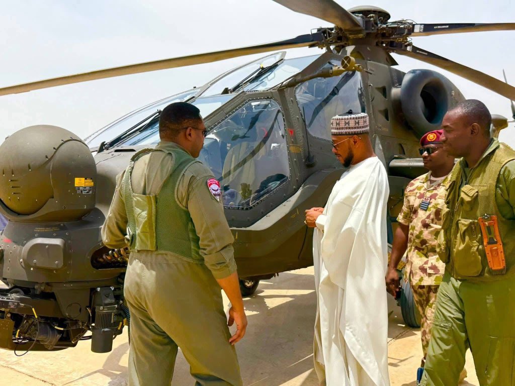 ahmaad_ak's tweet photo. Zamfara takes a bold step forward in the fight against banditry.

New combat helicopters have arrived today at Gusau International Airport, a major milestone in strengthening security and protecting lives.

This is one of the clear benefits of the airport project initiated by Governor Dauda Lawal.

Progress, security, and commitment to a safer Zamfara.