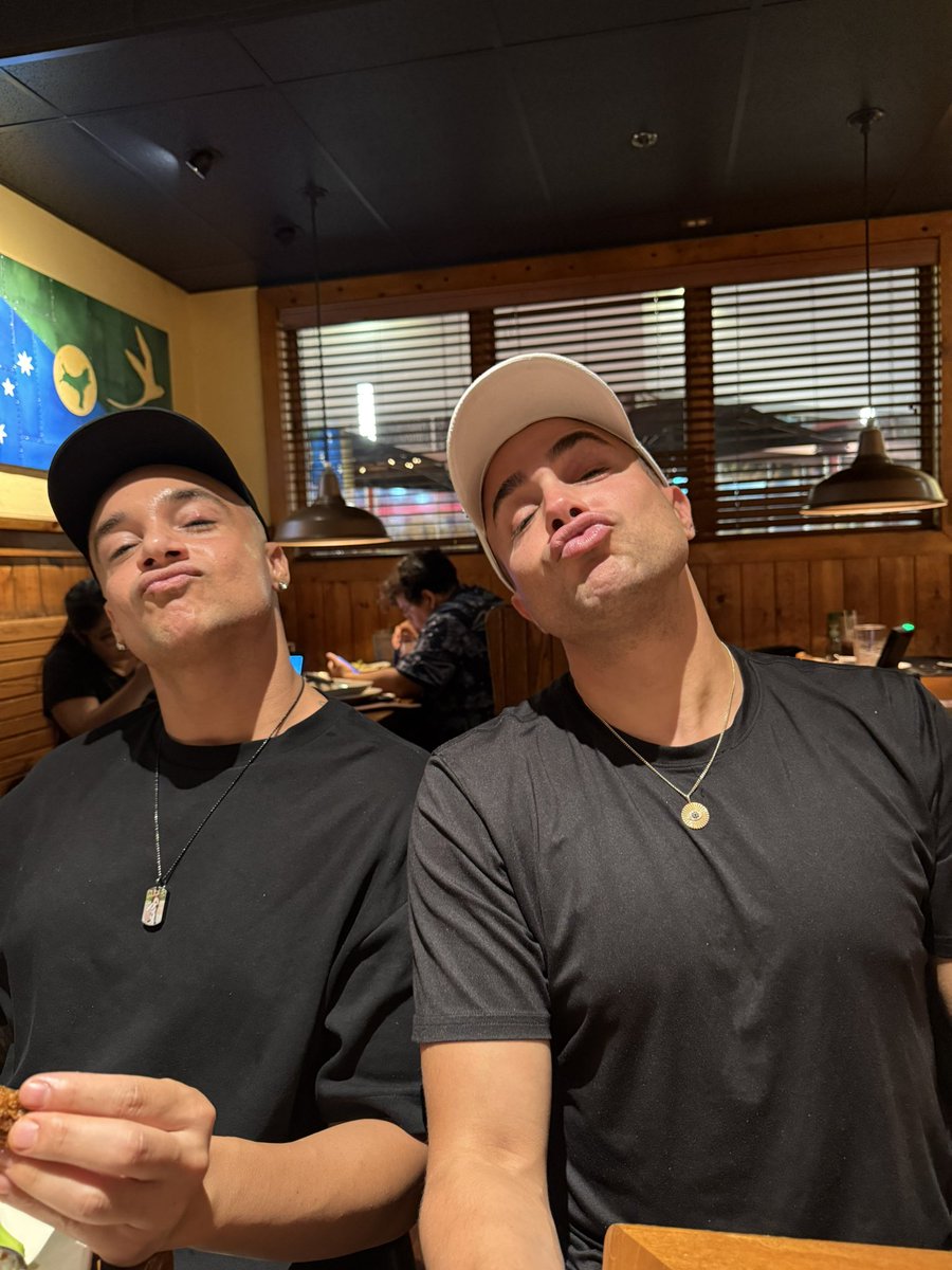 Briar Blush tweet media