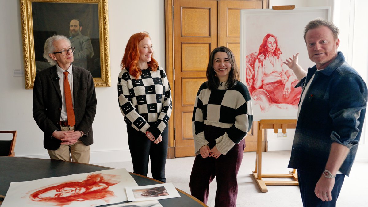 Objectivity_Vid's tweet photo. NEW VIDEO

Featuring special guests @FryRsquared and artist Chloe Barnes at the @royalsociety 🖌️🎨

🎥: https://t.co/wgYIwnFkje https://t.co/HstxFCuoOh
