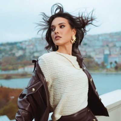 𝓜𝓪𝓱𝓪𝓼𝓼𝓲𝓷𝓮 𝓜𝓮𝓻𝓪𝓫𝓮𝓽 💫 tweet media