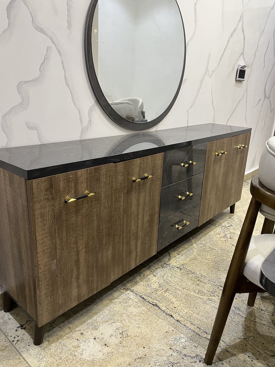 141Homes's tweet image. Elevate your homes into luxurious Comforting spaces with 141Homes Furnitures and interior design! Kindly send us a DM for Enquiries #kaduna #furniture #interiordesign #homedecor #Kadunafurniture