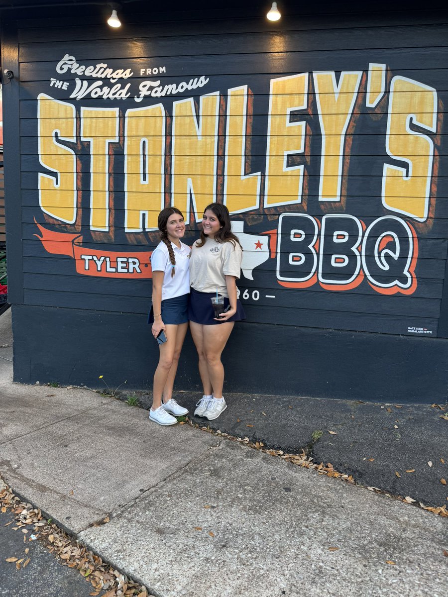 CyRanchGirlGolf's tweet photo. Fed and ready for round 1 of regional golf tournament tomorrow! https://t.co/Iuqaya6J73