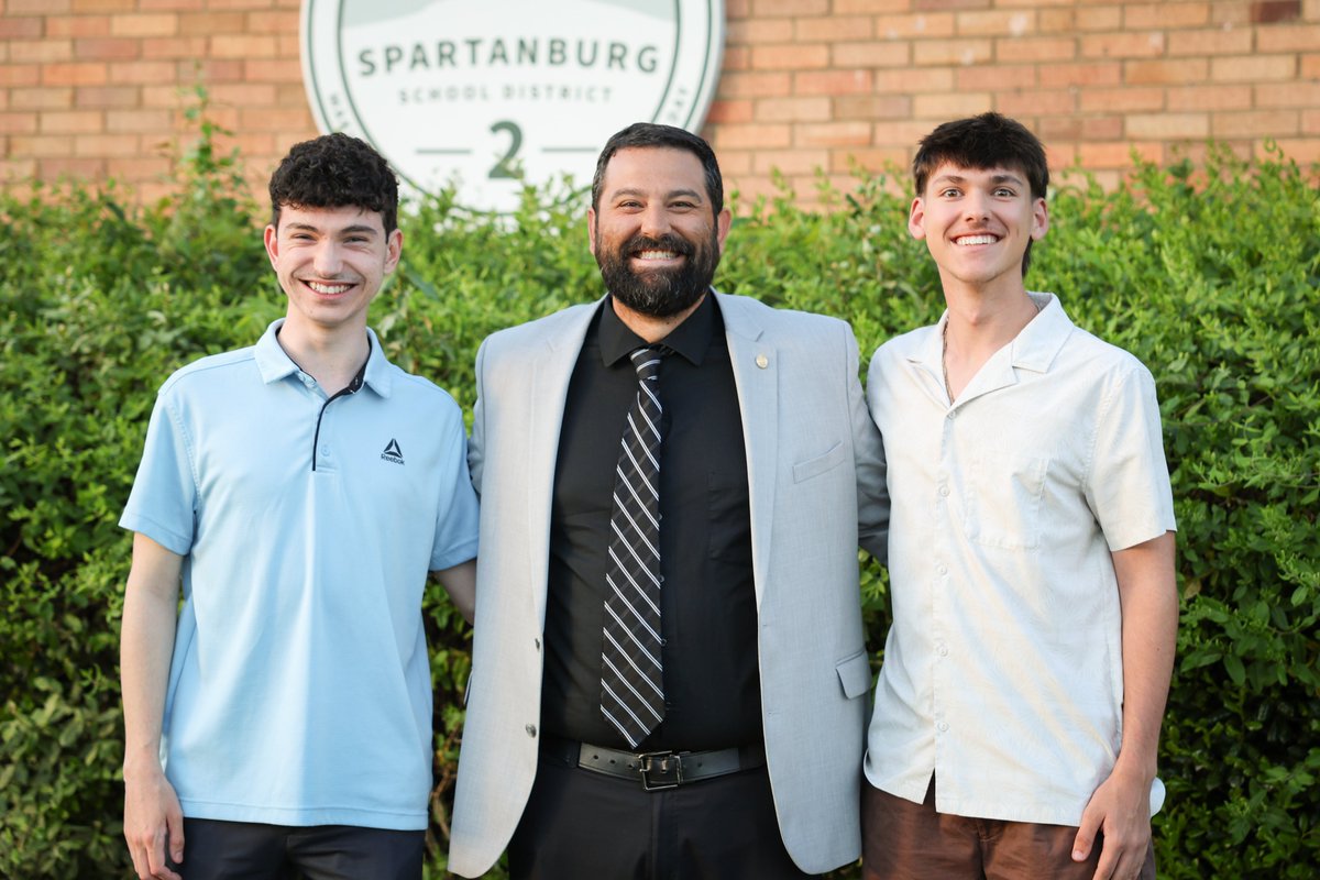 SpartanburgD2's tweet photo. Congratulations to @BSHSBulldogs Band Director Tyler Scarabino for being named the Palmetto Council, Scouting America Elbert K. Fretwell District 2 Teacher of the Year! #D2DifferenceMaker Mr. Scarabino was recognized at this evening's Board Meeting where he was joined by family, friends, colleagues, and even two BSHS Eagle Scouts (Ben West and Matthew Baker).