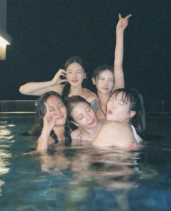 BoA & Besties💫🌌🐬ᱬ tweet media