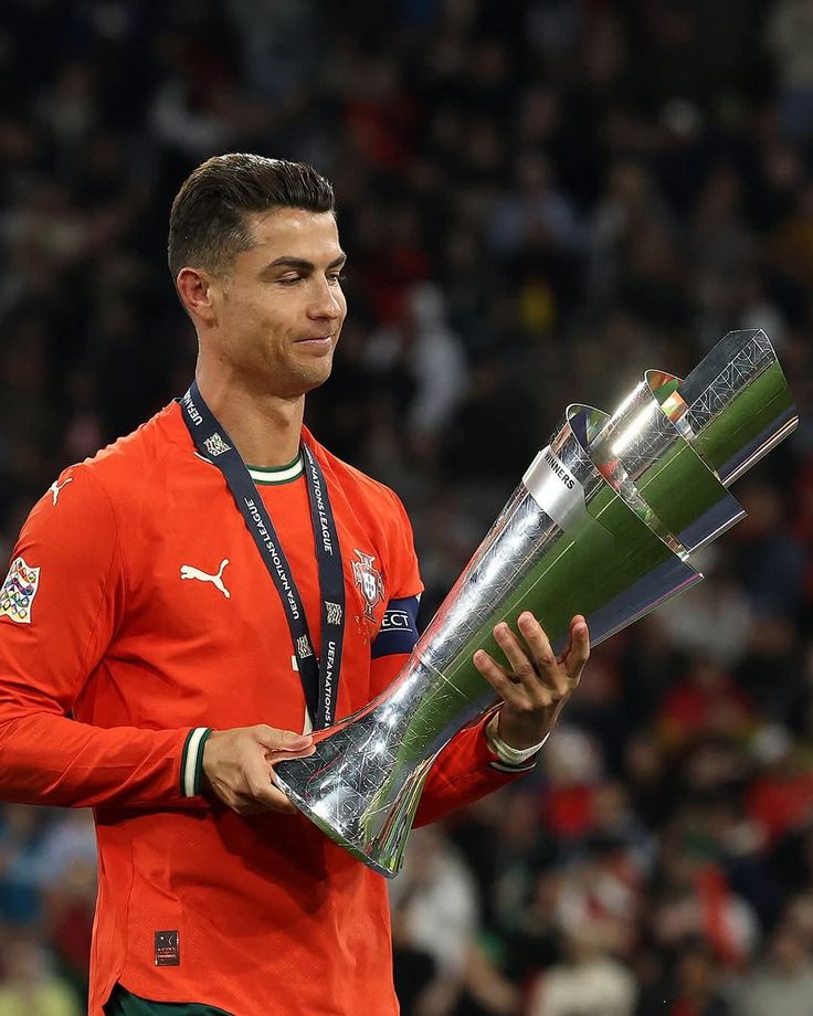 Elroy👑 tweet media