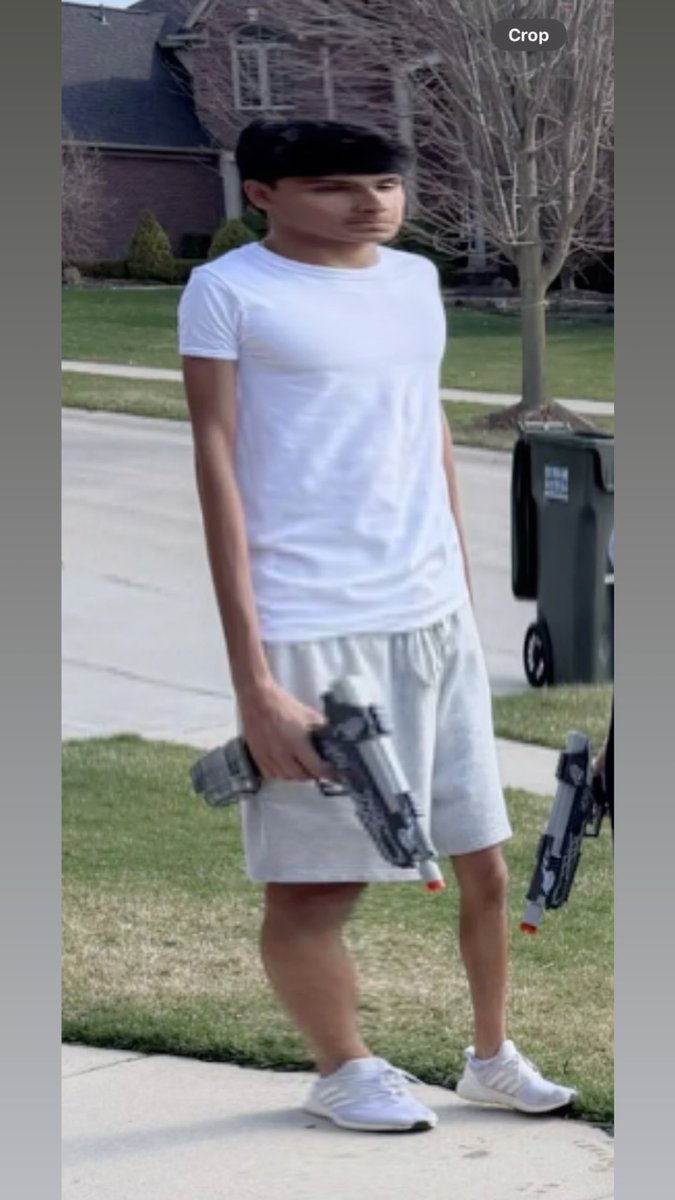 Drenched_mania's tweet photo. @schswaterwars67 @Splashturbators https://t.co/S3BcDv3uKa