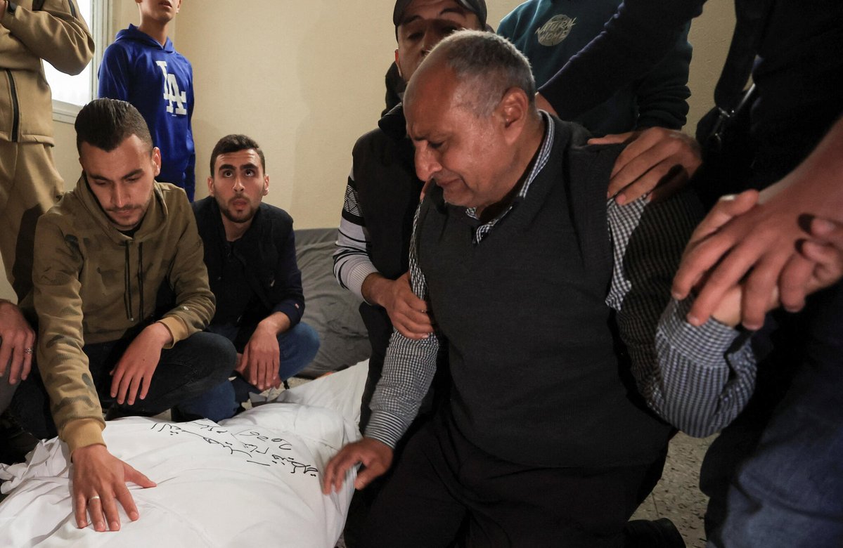 Le Parisien tweet media