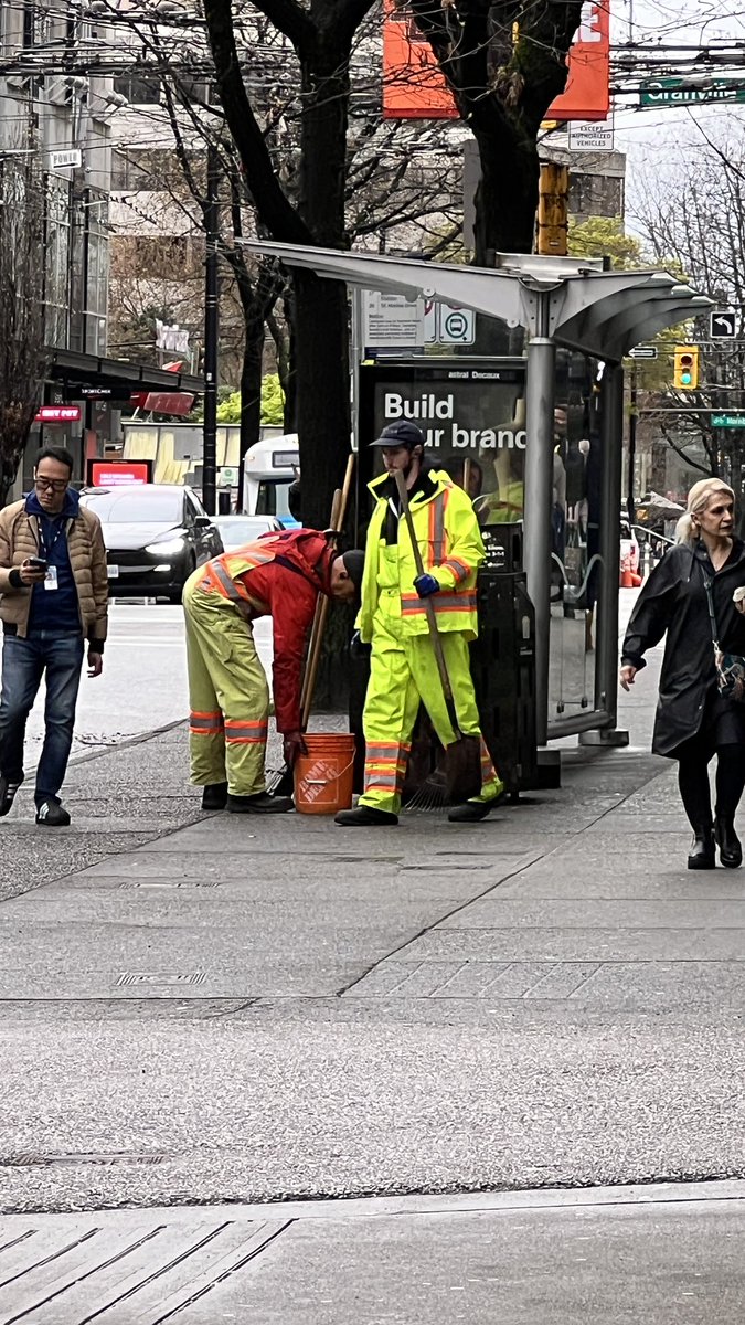 JasJohalBC's tweet image. Went to grab lunch from one of my usual spots. The shopkeeper, 25 years downtown, tells me he’s never seen so many city staff cleaning the streets.
“Can you tell the World Cup is coming Jas,” he says. 
He had a point. We need more of this all the time in Metro Van. #vanpoli
