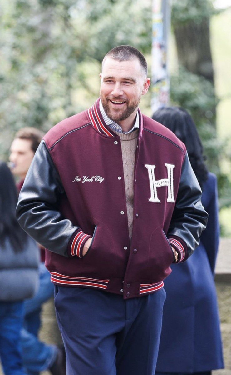 Kelly 💜👁️💜 tweet media