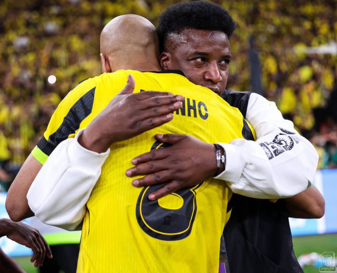 ITTI MANIA - اتي مانيا tweet media