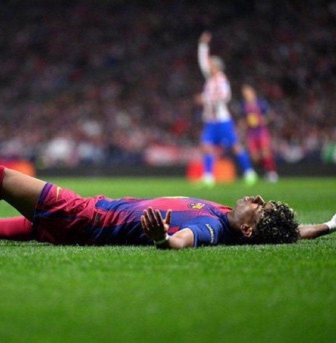 Twilight tweet media