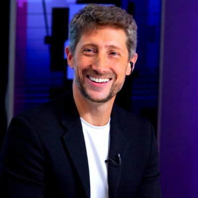 VDRenMilenium tweet media