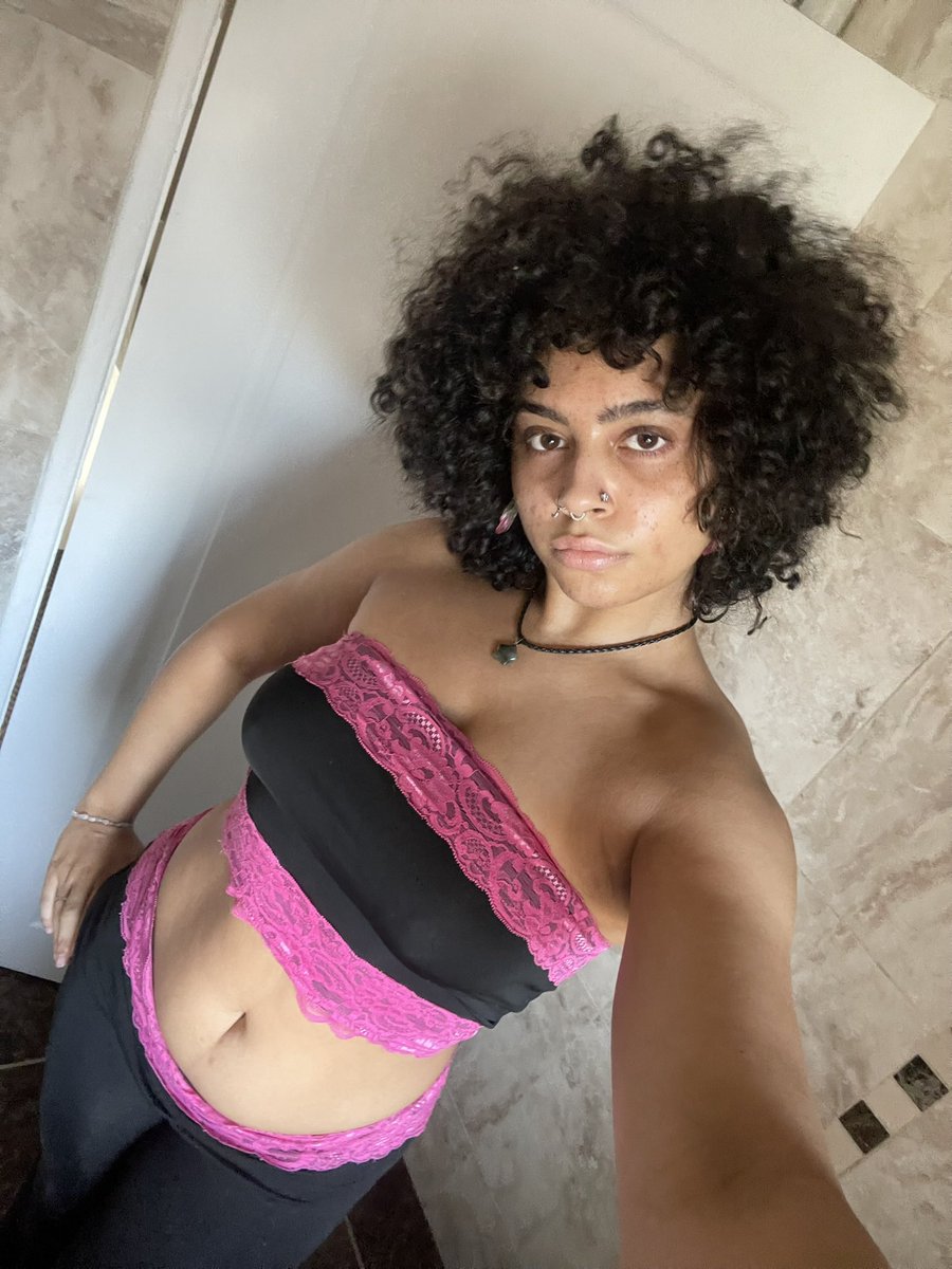 Thaliya Goddess ˖˚⊹ ꣑ৎ tweet media