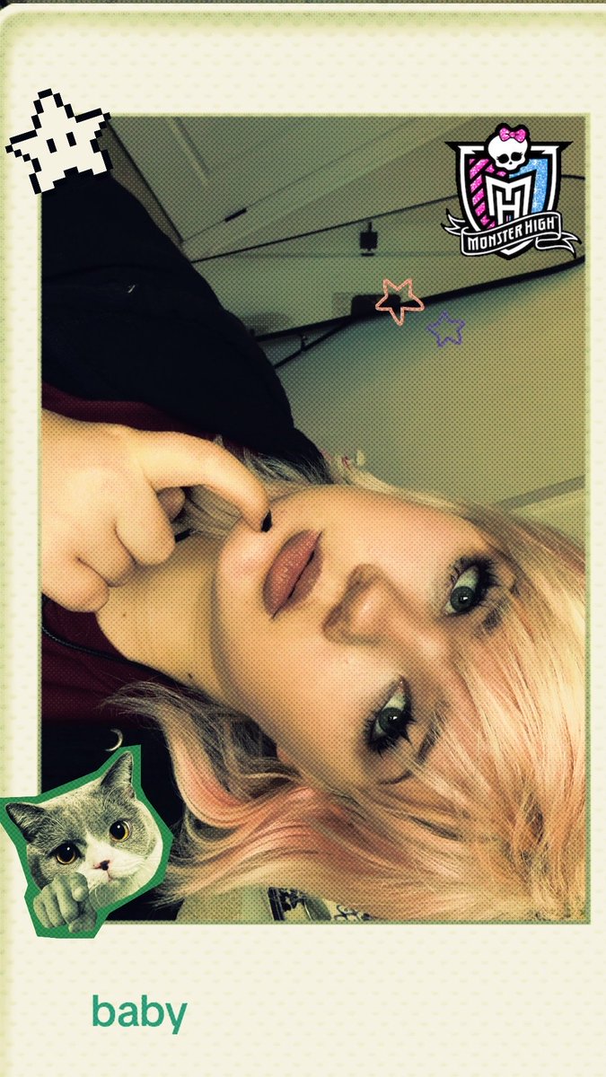 Lottie ۶ৎ lobo ! ♡ ꒰SHtwt꒱ silly girl im lobo :3 tweet media