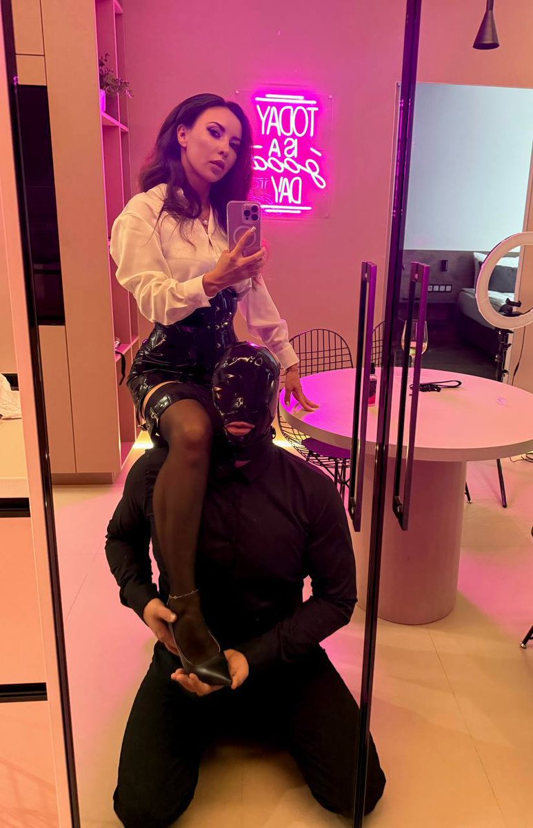 latexsensmis's tweet image. He used to say he’d never serve a woman because it looks pathetic… Well, I’ll agree, now you’re pathetic—and you’re at my feet 😏#corsets #stockings