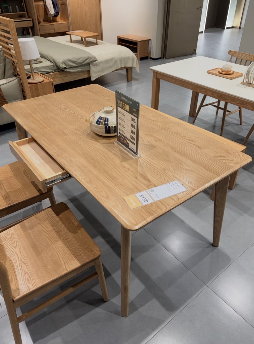 GVAwoodUSA's tweet image. Solid wood furniture brings warmth, balance, and quiet luxury into the home. Tables, sofas, beds, and cabinets create calm, refined interiors designed for comfort and everyday living. #table #sofa #bed