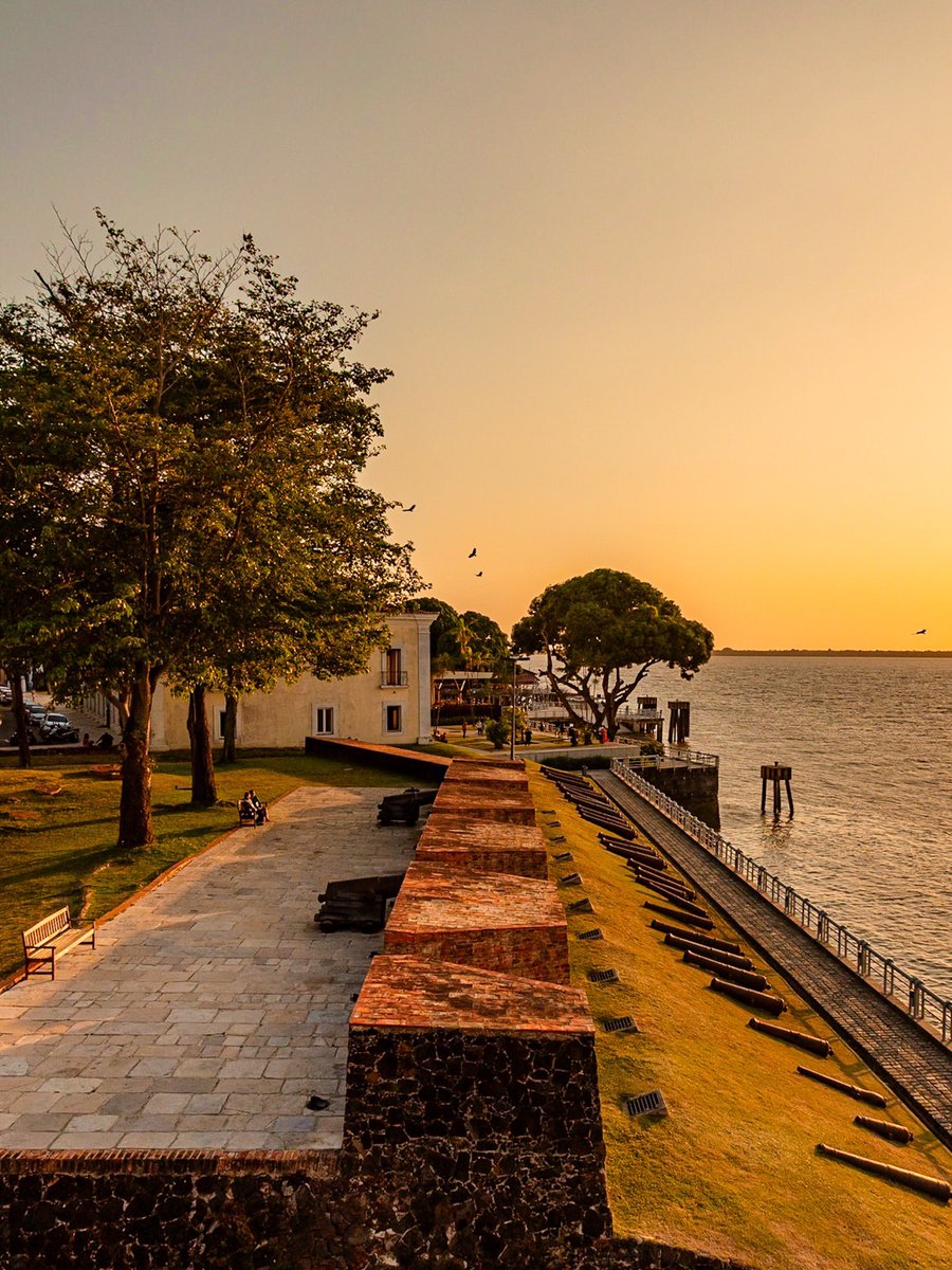 🥇🅓🅔🅢🅣🅐🅠🅤🅔🥇
.
📸 Fotografia <a href="/nunesfineart/">Pedro Victor Nunes</a> 
.
📍Casa das Onze Janelas! 
.
⚡️#belemeuamoeucuido 
⚡️#brasilarquiteto 
⚡️#belemphotos 
.
©️ Fotografias protegidas Lei 9.610/98!
🚮 Belém limpa! Faça a sua parte!
🏳️‍🌈 Apoiamos a diversidade!