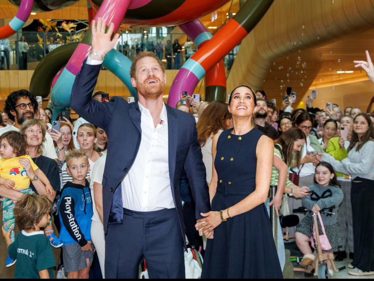 Anna 🌸 tweet media