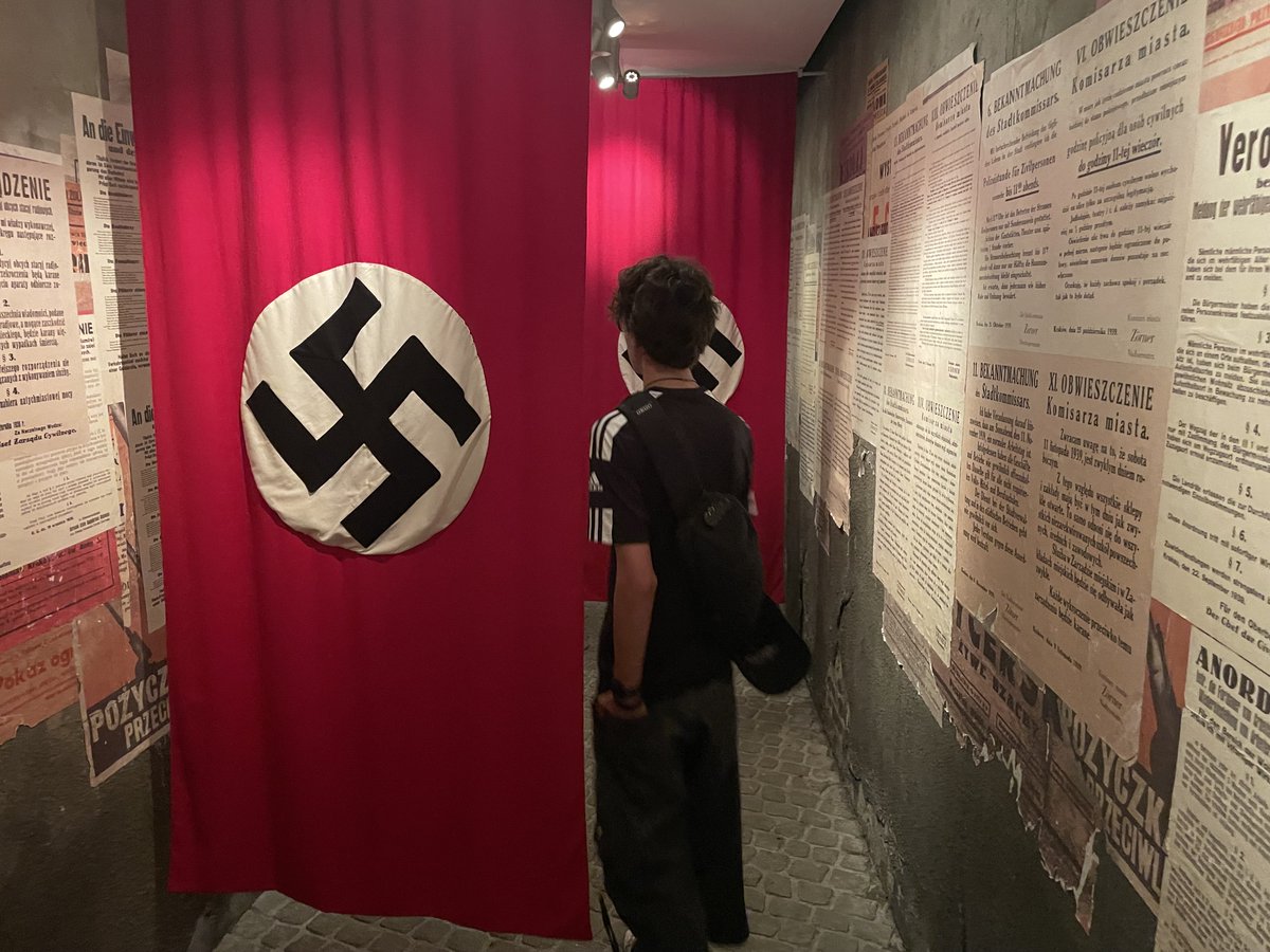 Jakub Szántó tweet media