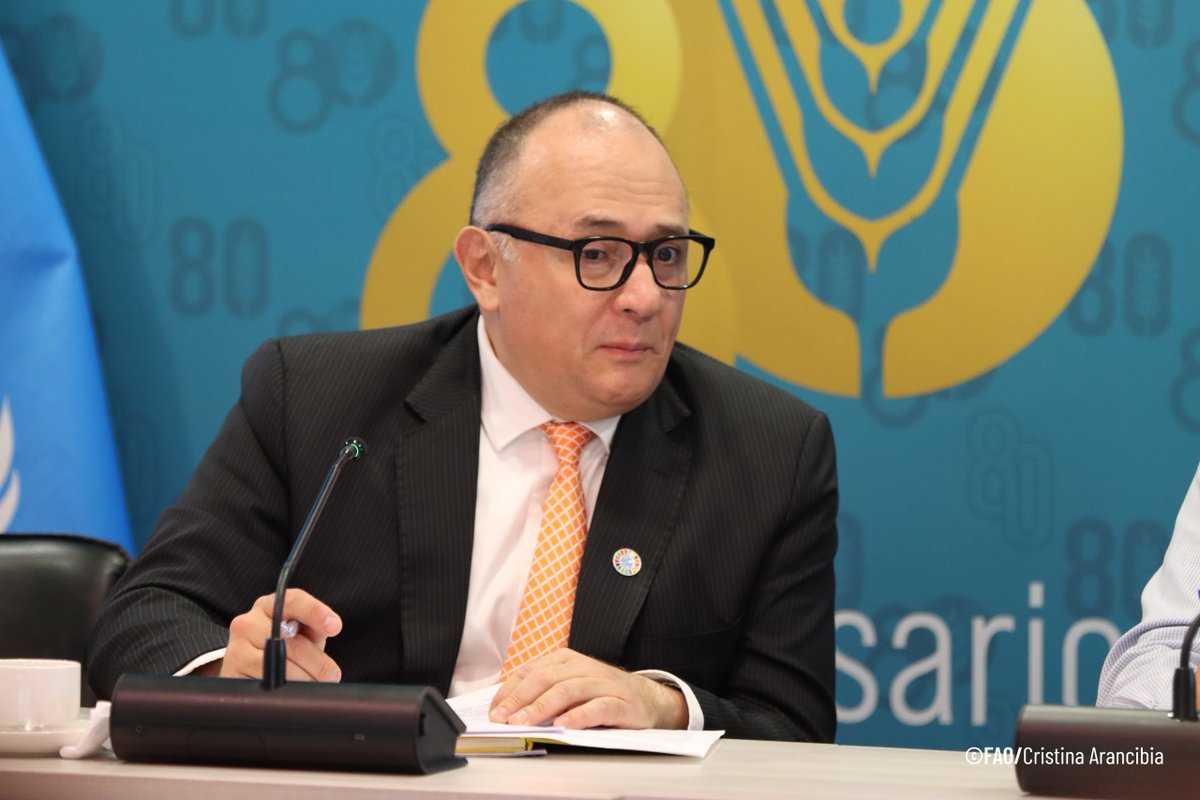 Rene Orellana Halkyer tweet media