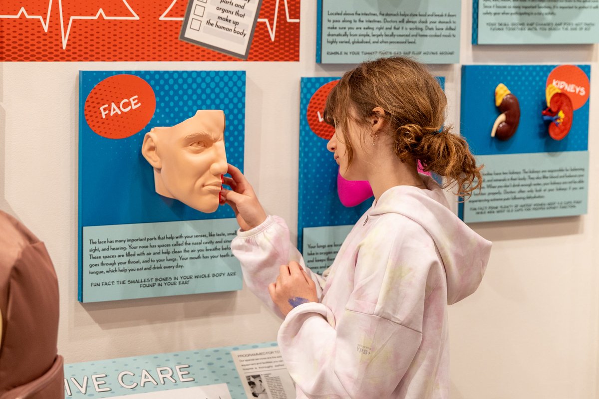 Elmhurst CUSD 205 tweet media