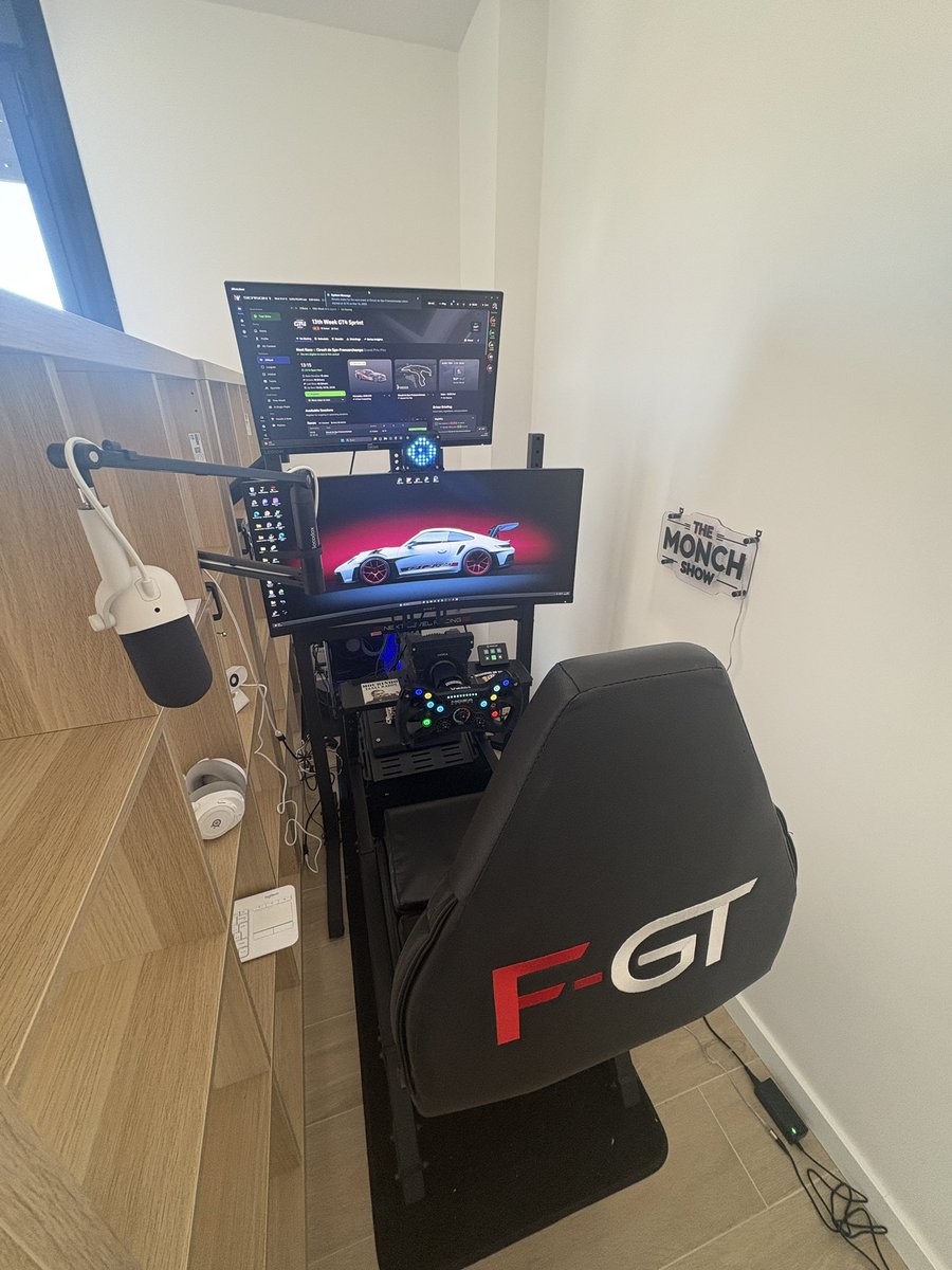 Nacho Muñoz 🏎️ tweet media