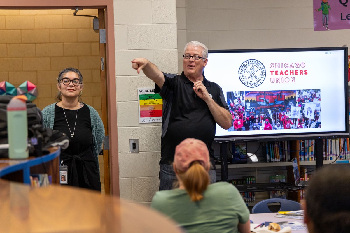Chicago Teachers Union tweet media