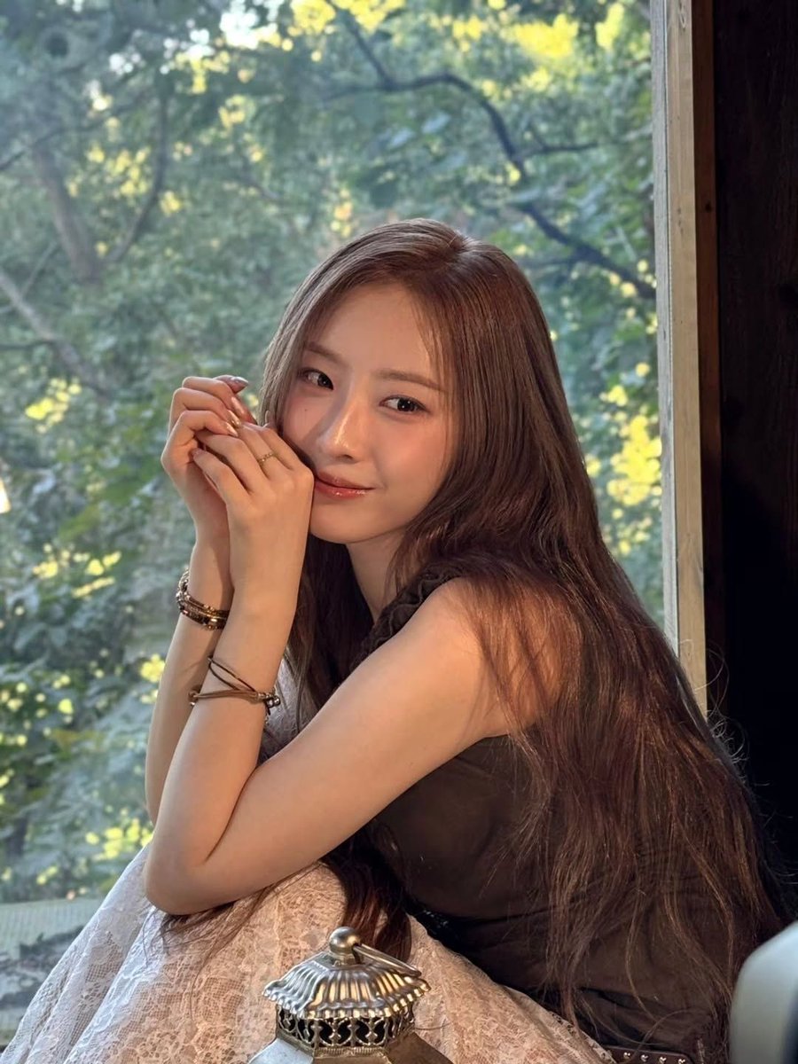 Lili 💚 tweet media