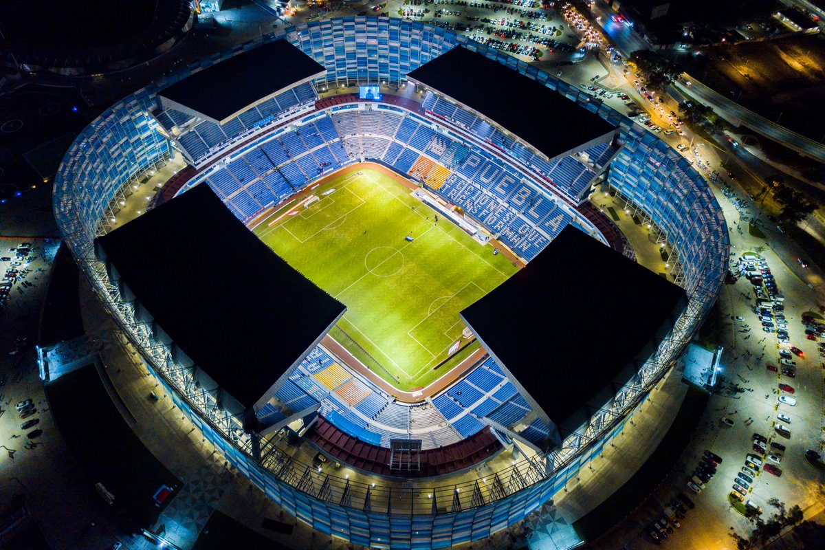 زاوية الملاعب ⛳️🏟 tweet media