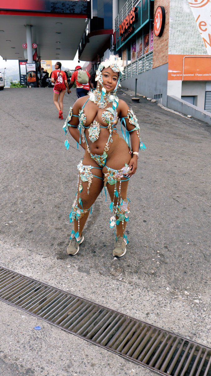 toniWoni🇯🇲 tweet media