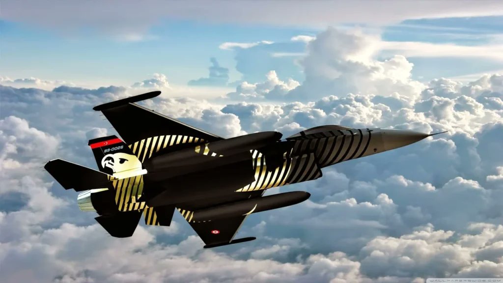 TurkishCentury's tweet image. ✈️ Along with its #defense &amp;amp; #aerospace industries, Türkiye is also "nationalizing" its aerobatics teams! In the coming years, #TurkishStars will upgrade their jets from F-5 to the indigenous #HÜRJET while #Soloturk retires the F-16 to fly a 5th-gen #KAAN variant. 🇹🇷