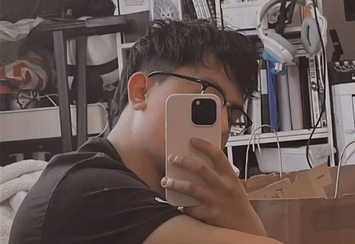 Feeling myself lately! 🫡