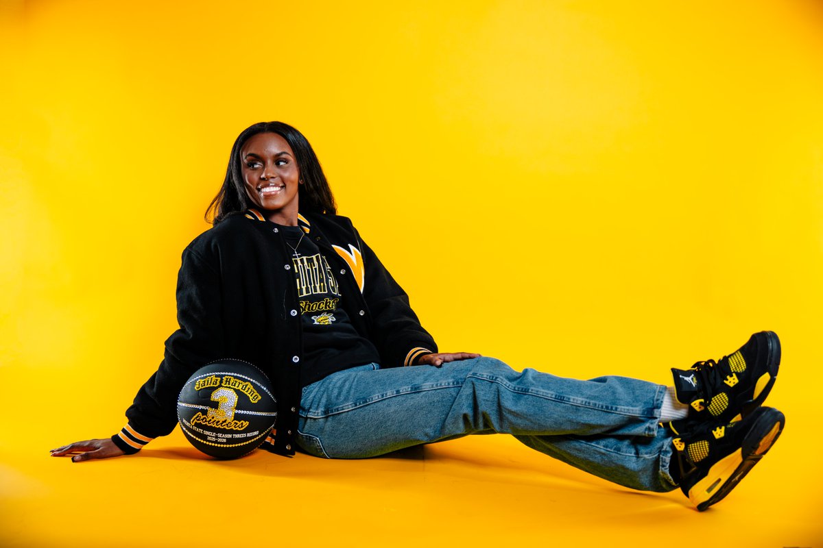 GoShockersWBB's tweet photo. Another moment for our record holder 👏

Jaila Harding set a new Wichita State record for single-season made threes, hitting 8⃣2⃣ this season!

@jailaharding x #FearTheWheat https://t.co/8EaG7xgTDW