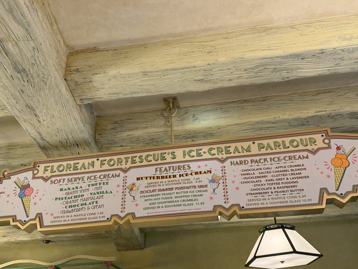 RockNstardust🎸✨ tweet media