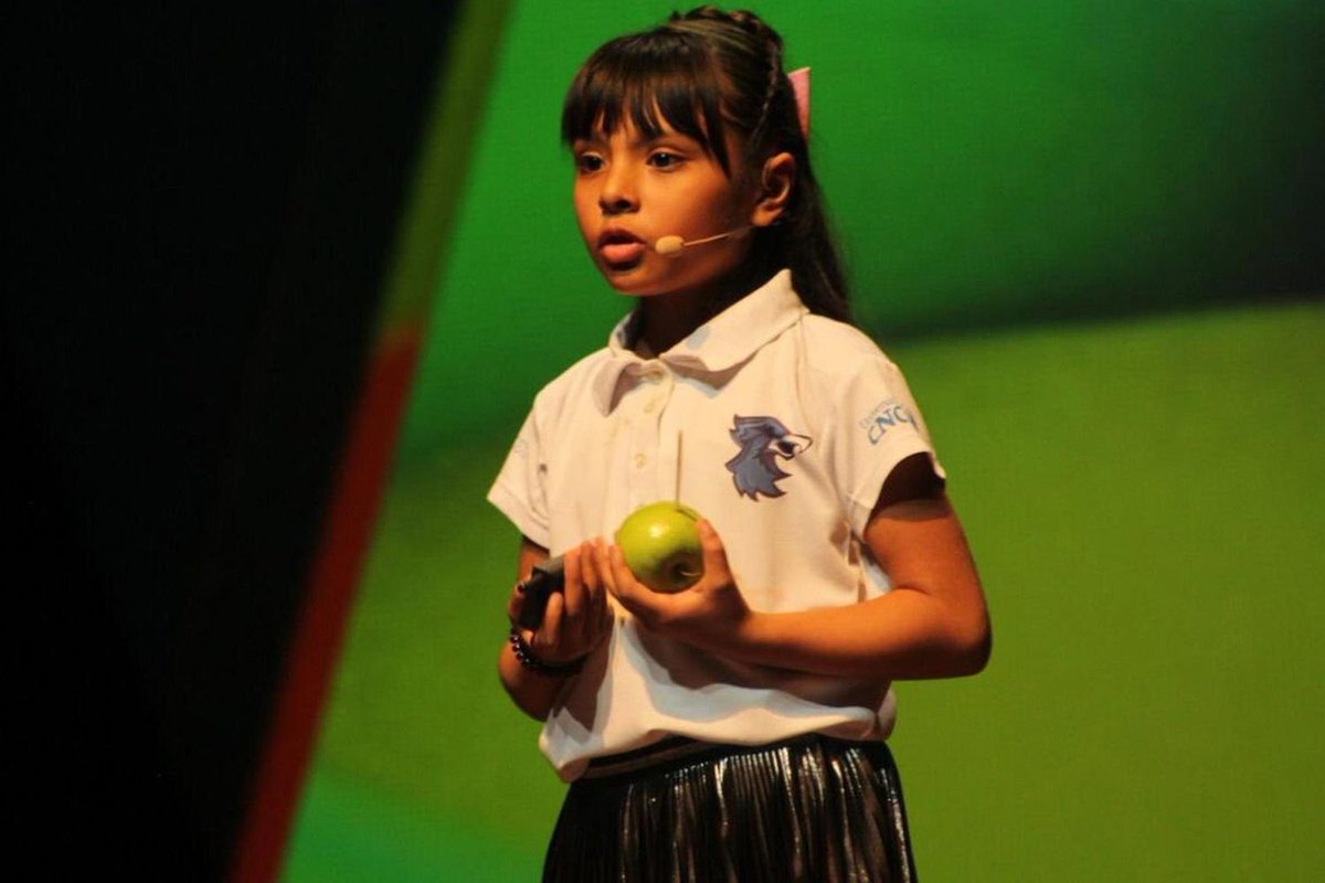 Adhara Pérez Sánchez: 11-Year-Old Autistic Genius Aiming for NASA 

Adhara Maite Pérez Sánchez, an 11-year-old girl from Mexico, has an IQ of 162  — higher than Albert Einstein and Stephen Hawking.

Diagnosed with autism at age 3, she faced bullying but overcame it with
