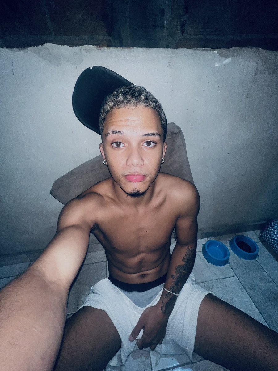 KAUANZIN 19 👼🏻🔞 tweet media