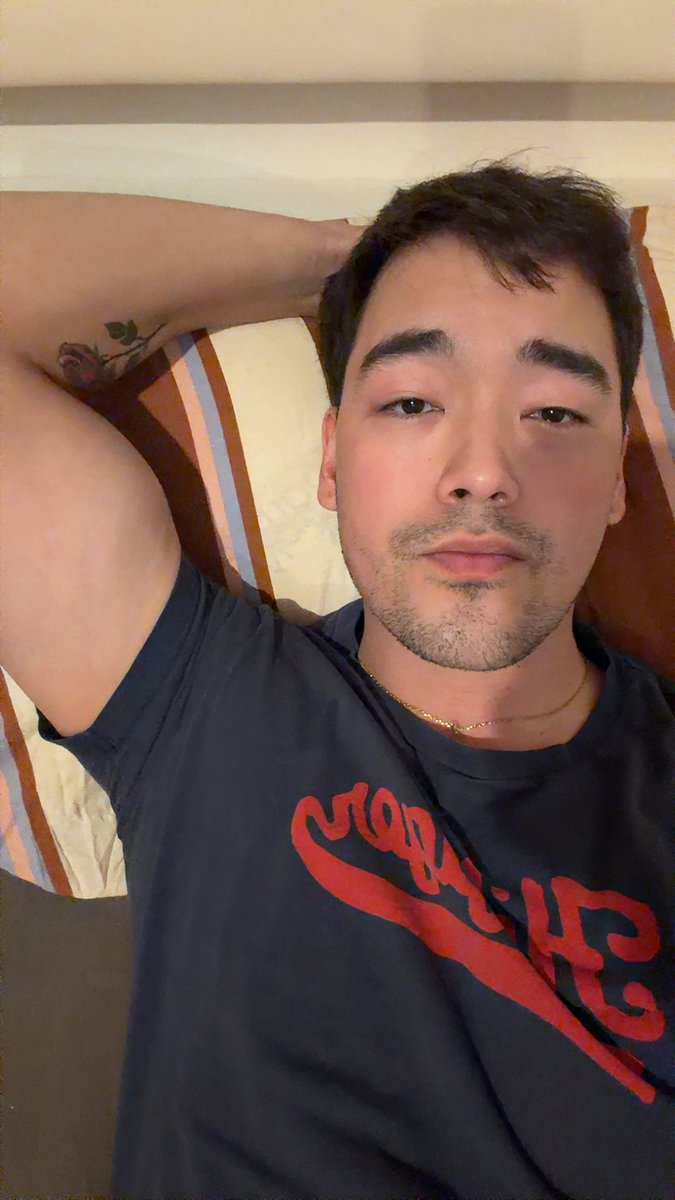 RuAsianT5's tweet photo. Hi #explore how are y’all 💯🫂❤️☦️ #asian #russian #europe 🙏 привет как дела лучшие люди, Я люблю этот мир, любовь, друзья, семья , at the end of the day everyone is an individual being, love the one who you love live your life the way you want to live your life in a good way, and God will be there with you, ☦️🙏❤️🫂 #love #tatoo #wolftato