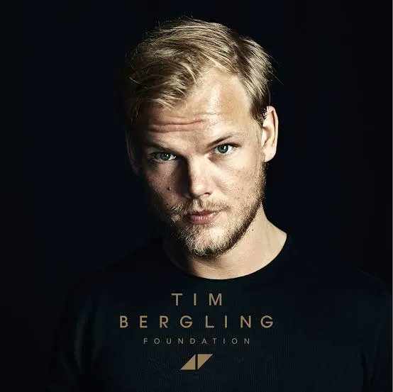 nestatonik's tweet photo. In 2016, Ballymun Ireland nestatonik posted the snippet "Moon Shadows" on the platform and was discovered by @HousepitalRec  and signed the song which was later signed by EDM ravers in Sweeden, Released with the likes of Tim Berg @Avicii   Alcoholic remix, two time Grammy nominee https://t.co/jzXer43AN7