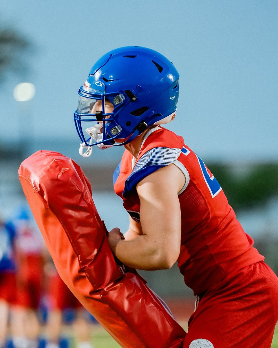 BudaHaysFB's tweet image. Day 3️⃣ 

Spring Camp 2026

#RISE #BudaHaysFootball @coachmarktorres