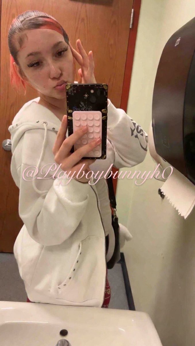 ʚ🐰ɞ ( s e l l e r ) tweet media