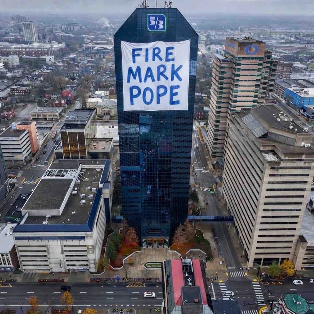 Hefty Lefty tweet media