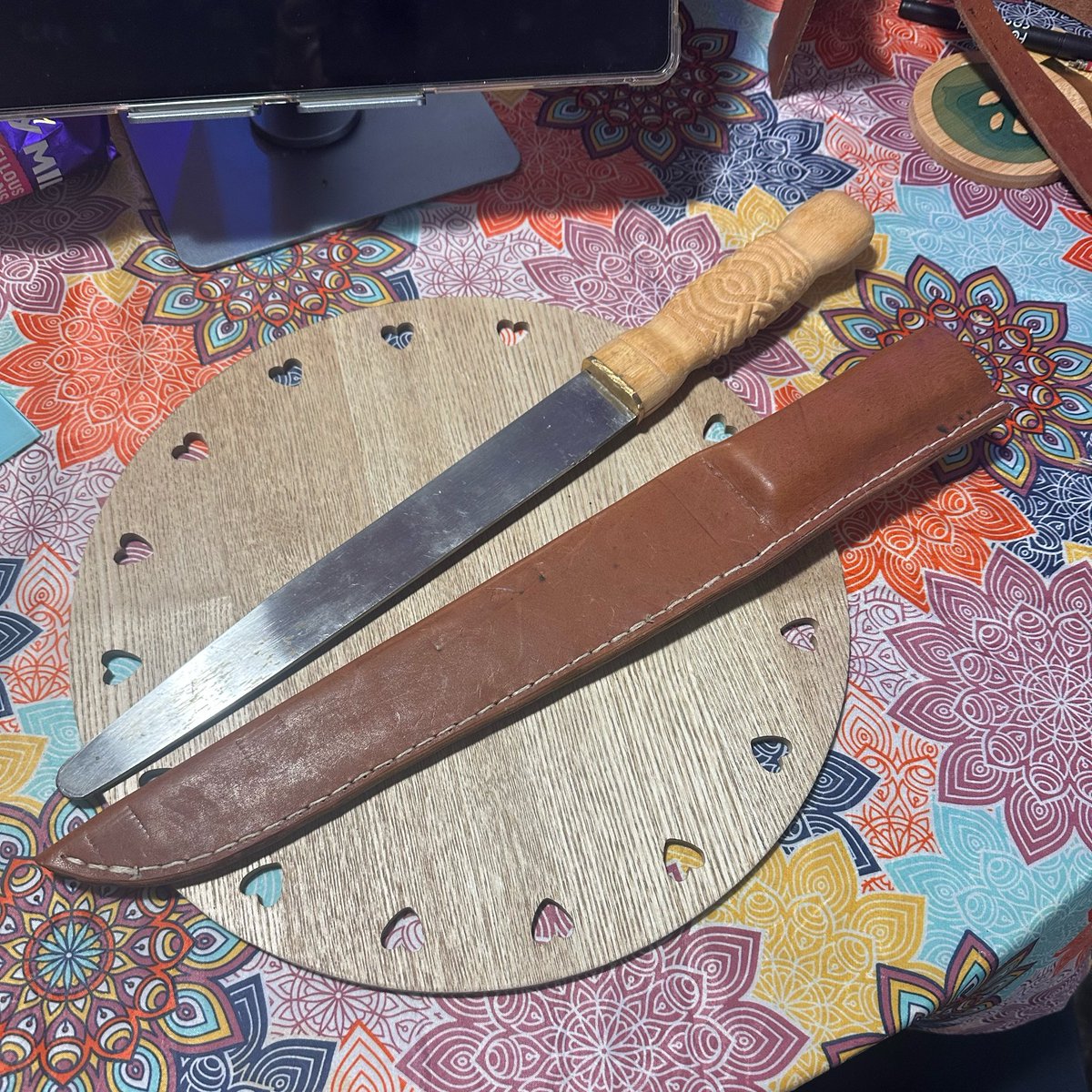 Банщик Эда Ширана tweet media