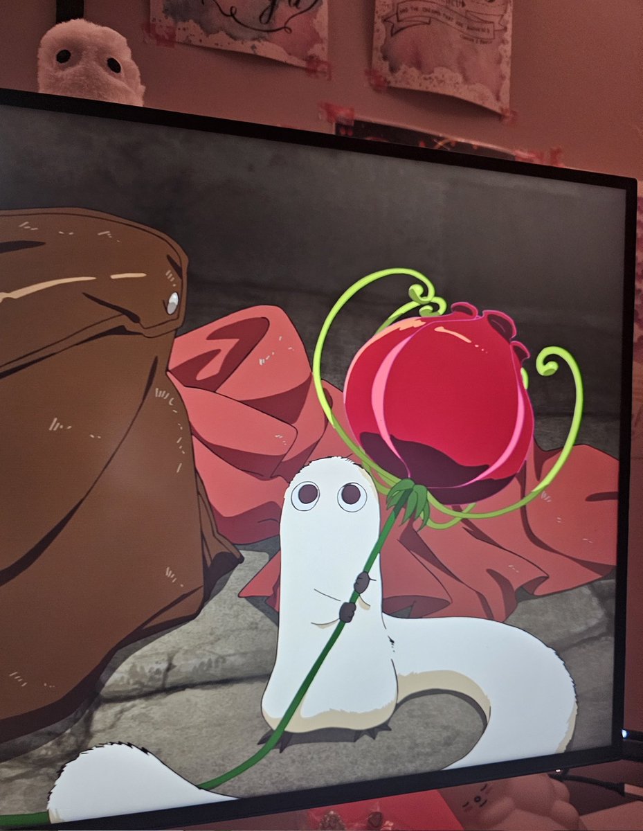 Brushbug watching me watch anime brushbug #whaanimespoilers
