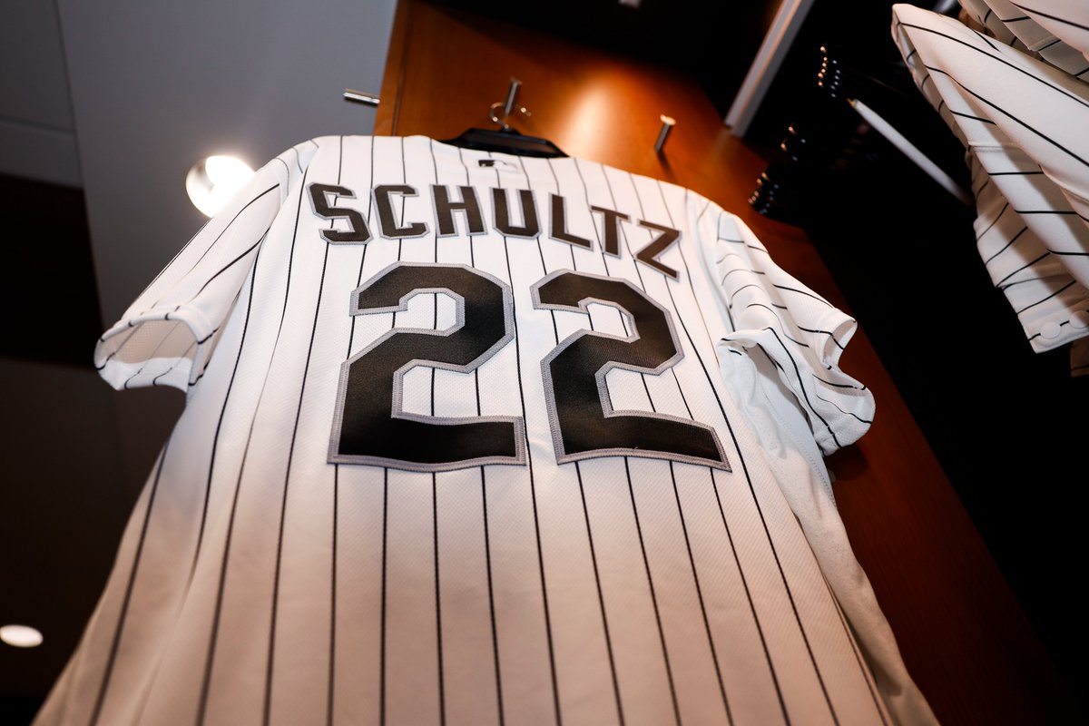whitesox's tweet photo. No. 2️⃣2️⃣ https://t.co/R4CPD8pLTs