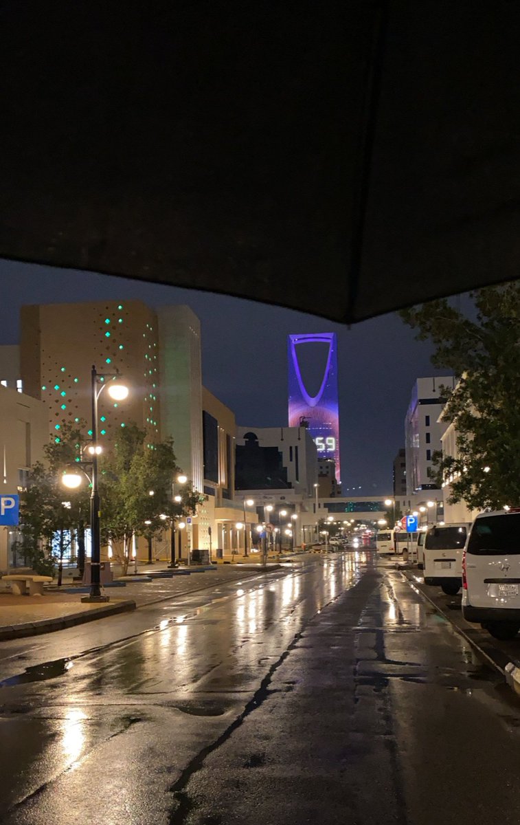SAl3Q's tweet photo. عشوائيات تالي الليل🏙️☔️ https://t.co/i4YJCKL1Xr