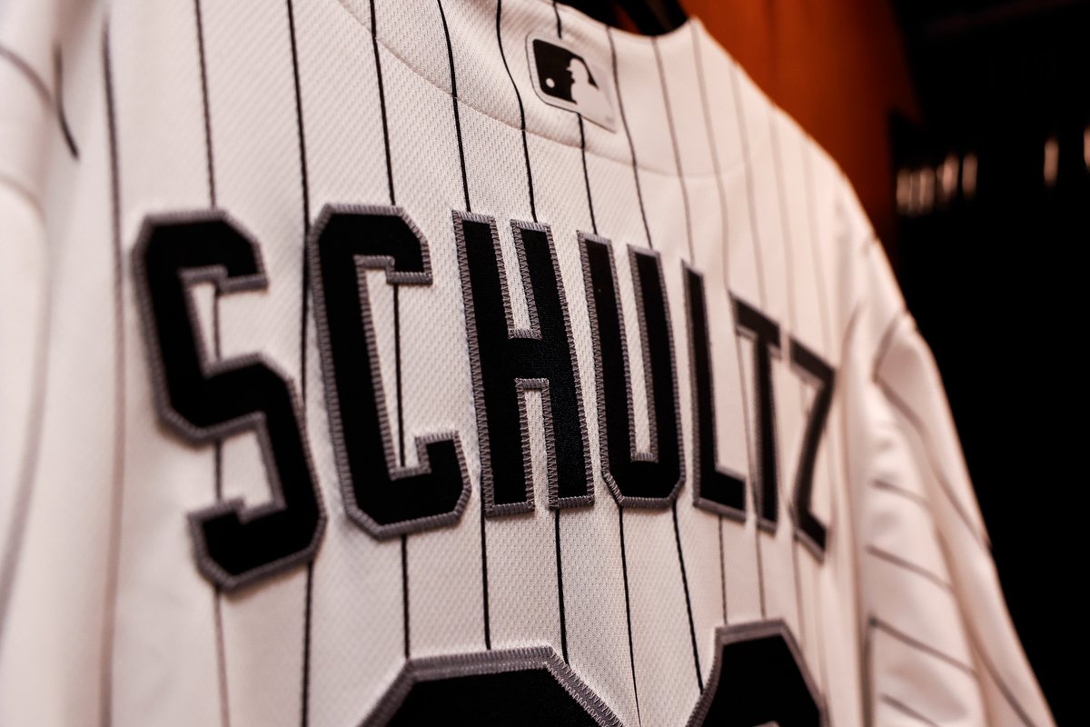 whitesox's tweet photo. No. 2️⃣2️⃣ https://t.co/R4CPD8pLTs