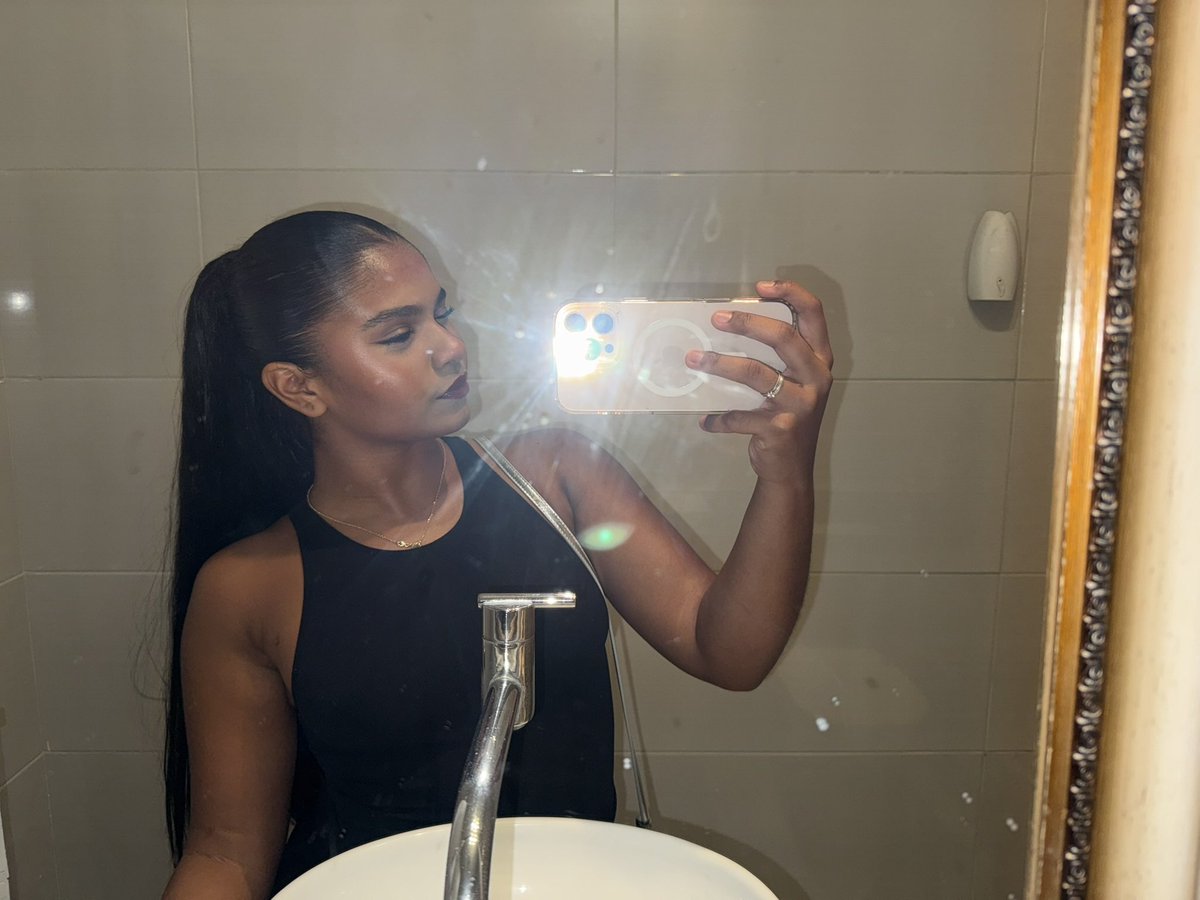 luiza flo ⁷ VAI VER O BTS 🪭 tweet media