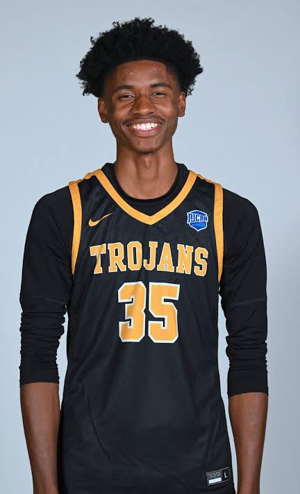 CoachDMcCain's tweet photo. ⭐️Congrats 6’8 Ray Mitch On His Commitment To Missouri Valley College! Great Guy &amp; Sky Is The Limit⭐️ #JUCO Product https://t.co/ZODCnYJmKT