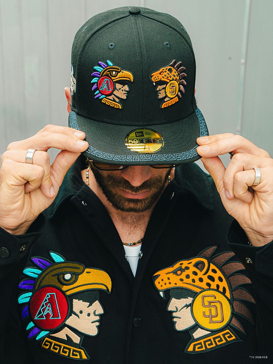 JustFreshKicks tweet media